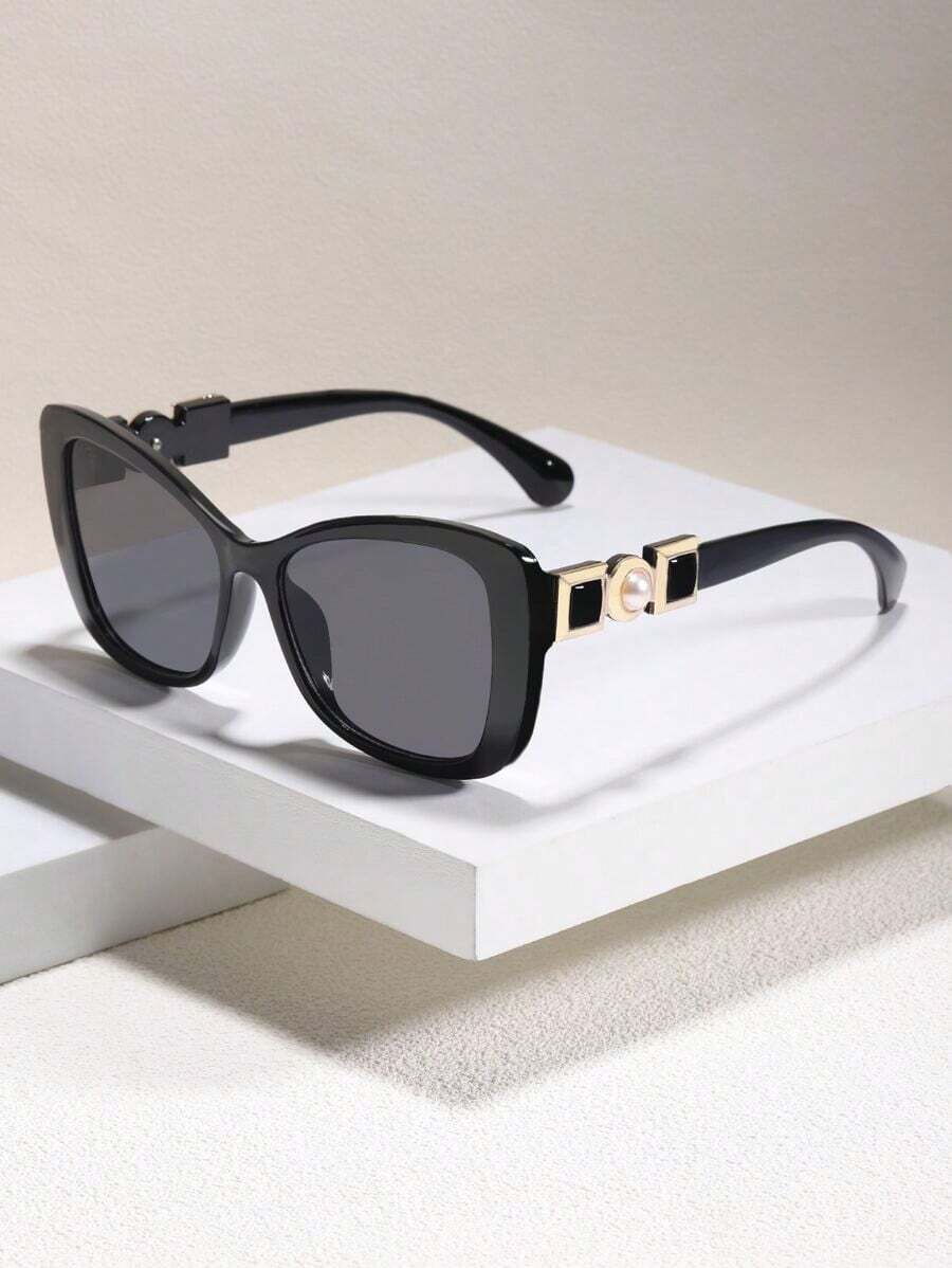 نظارات عصرية من الأكريليك مستو - مراجعة Sunglasses Cat Eye وسعره