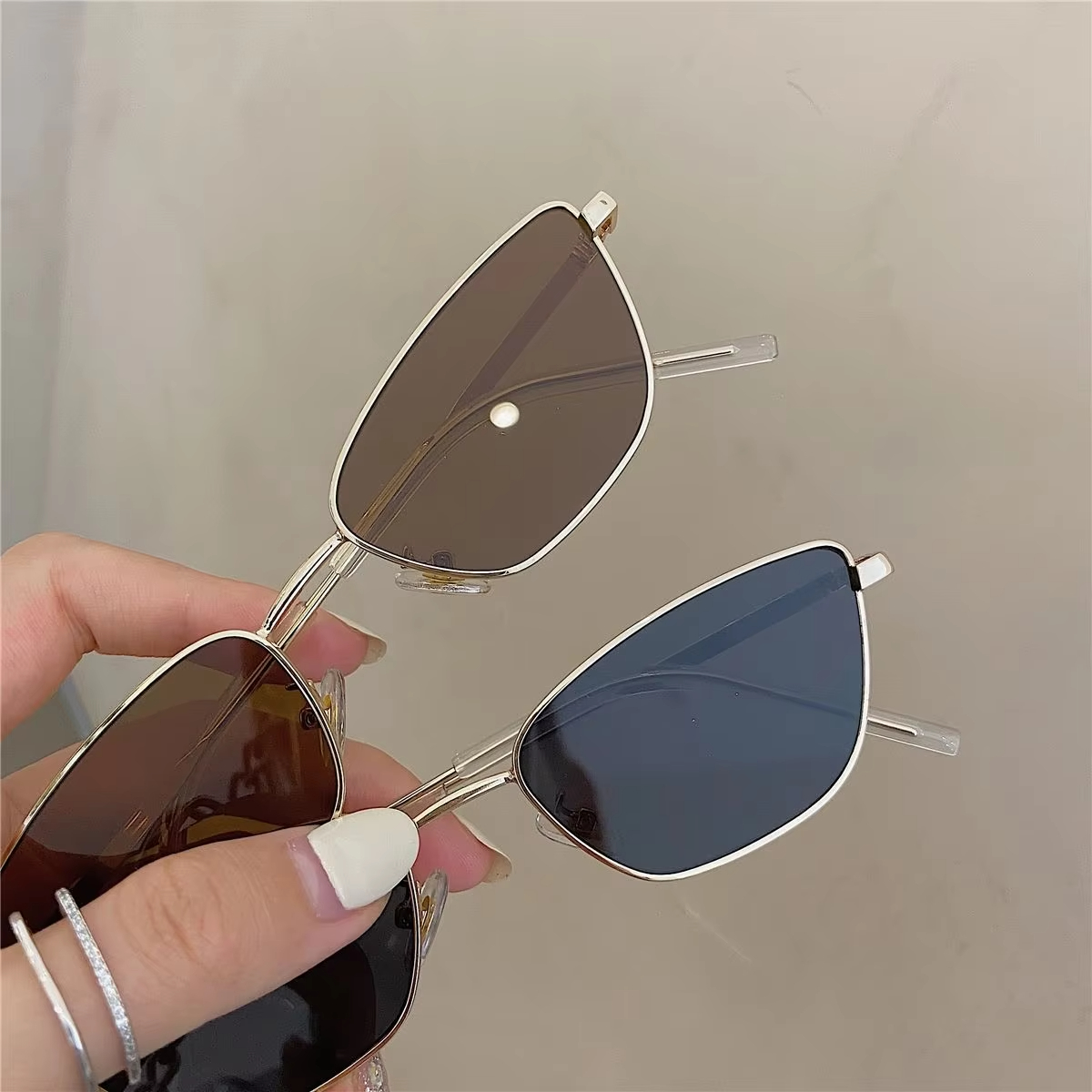 نظارات شمسية نسائية بتصميم عين - مراجعة Sunglasses Cat Eye وسعره