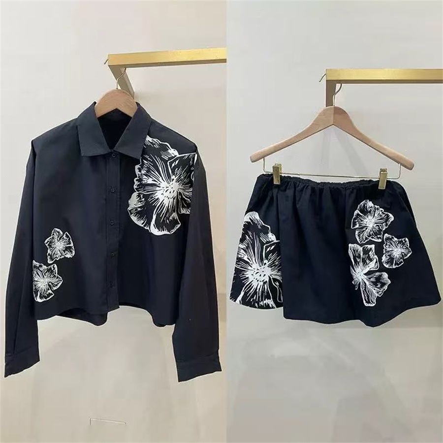 طقم قميص أبيض رومانسي مطبوع عل - مراجعة Romper Floral Print وسعره